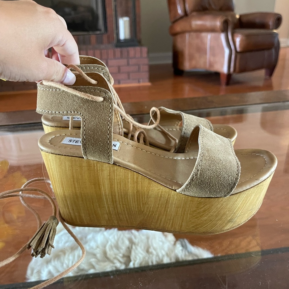 Steve Madden Platform Sandals